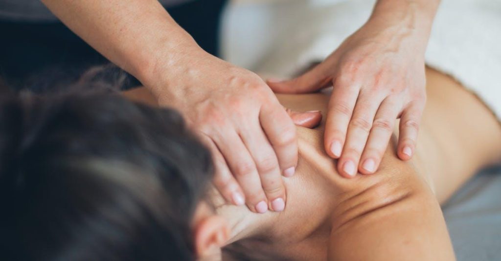 Firmamassage: En Investering i Sundhed og Produktivitet